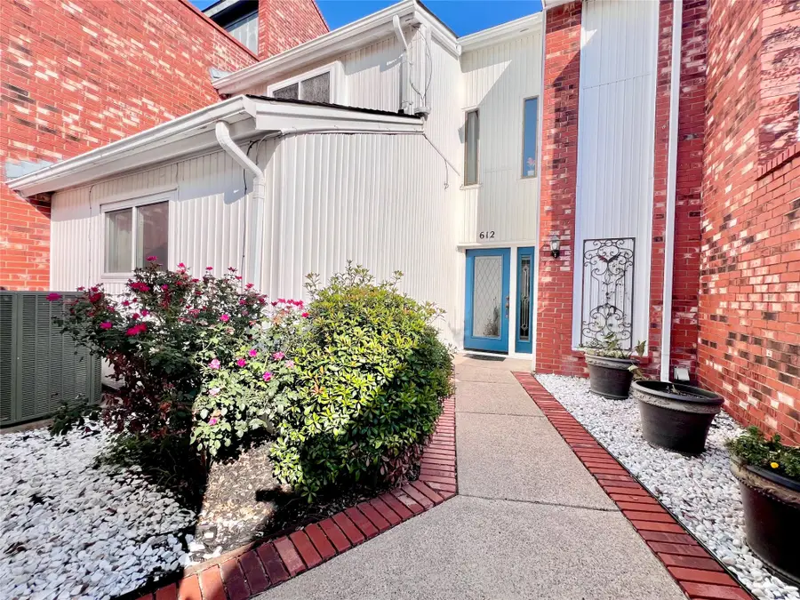 612 Carriage Way, Duncanville, TX 75137 - Image #2