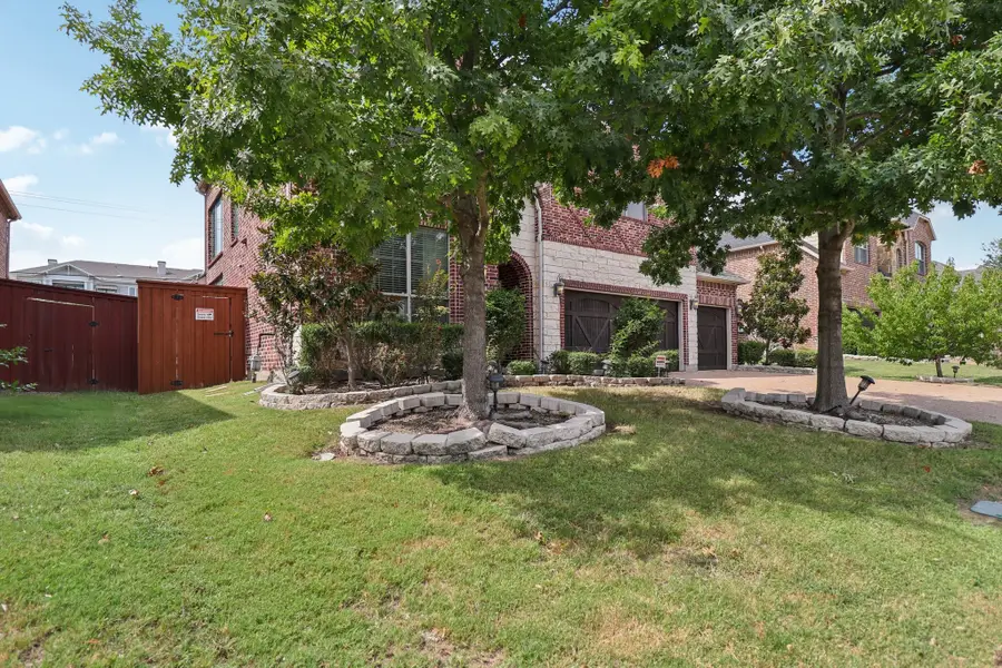 8217 Almont Drive, Plano, TX 75024 - Image #2