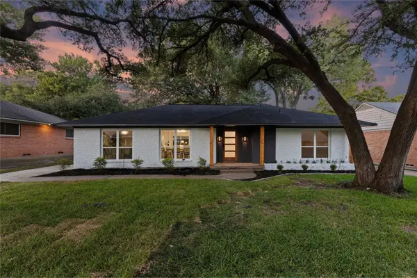 6333 Town Hill Lane, Dallas, TX 75214