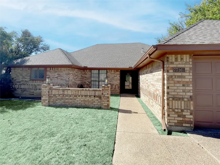7716 Harmony Drive, Fort Worth, TX 76133 - Image #3
