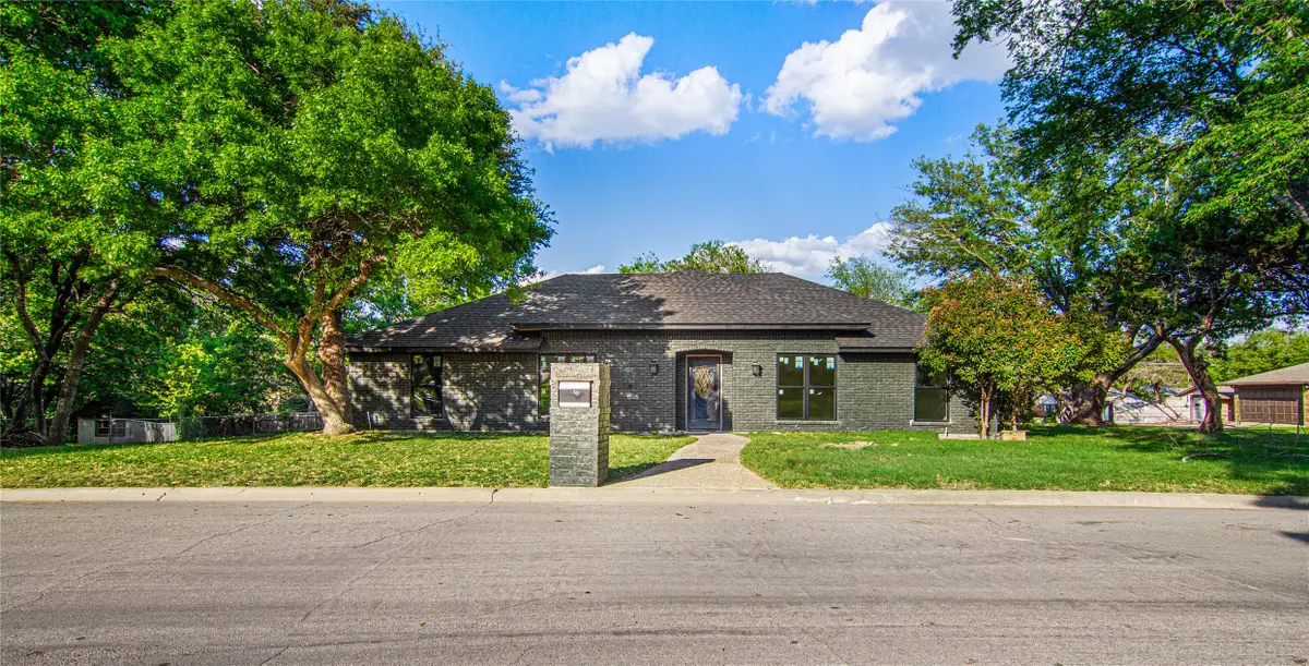 9917 Sandalwood Drive, Woodway, TX 76712 - #1