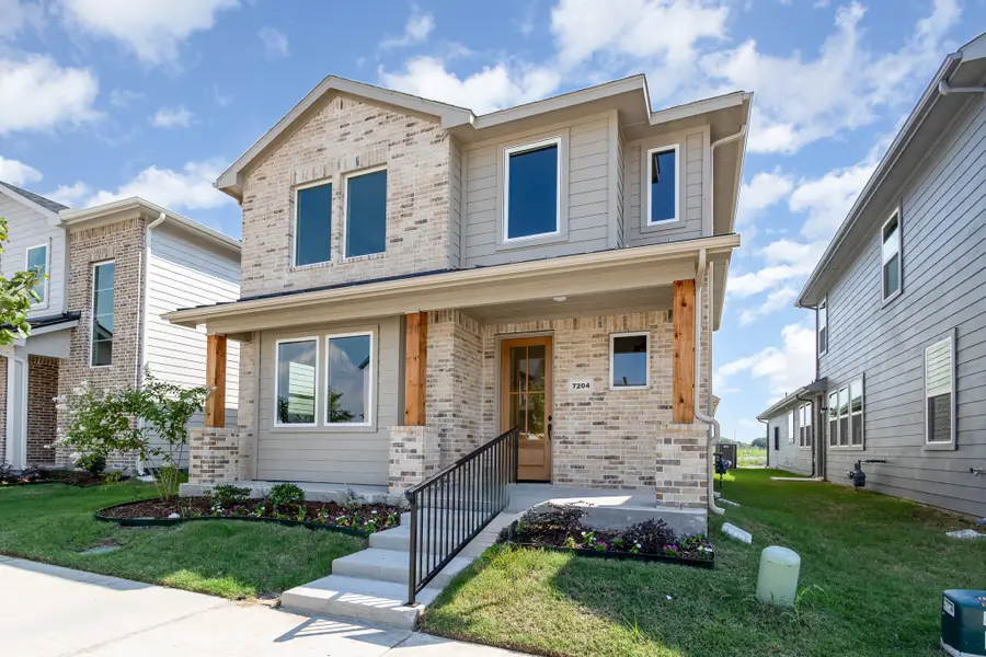 7204 Bayhill Lane, Rowlett, TX 75088 - Image #2