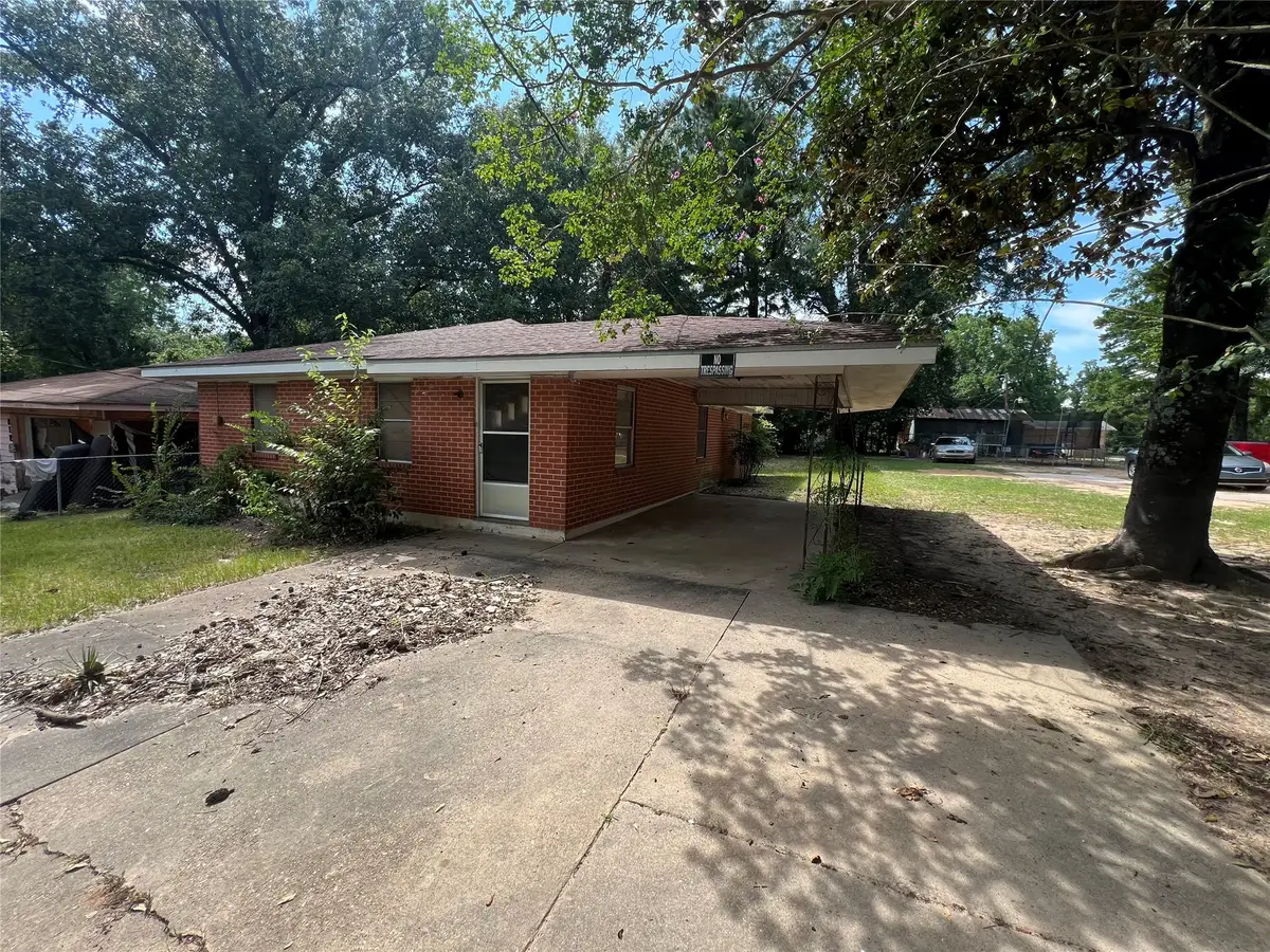 816 Dixie Street, Natchitoches, LA 71547 - Image #1