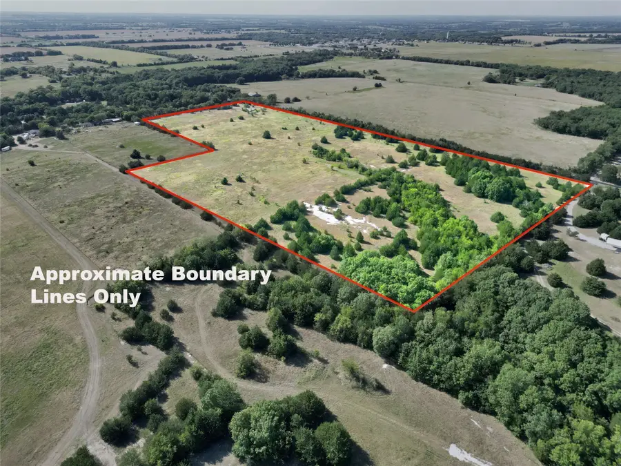 1408 Wortham Road, Whitewright, TX 75491 - Image #2