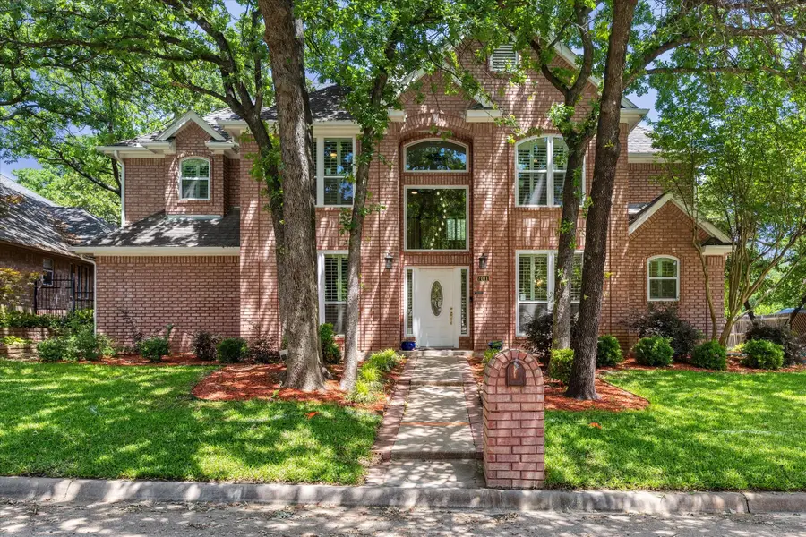 7011 Gunston Lane, Arlington, TX 76017 - Image #2