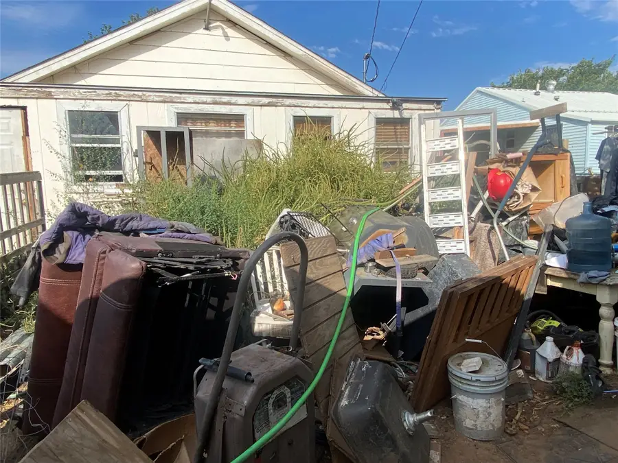 704 N Harvey Street, Borger, TX 79007 - Image #2