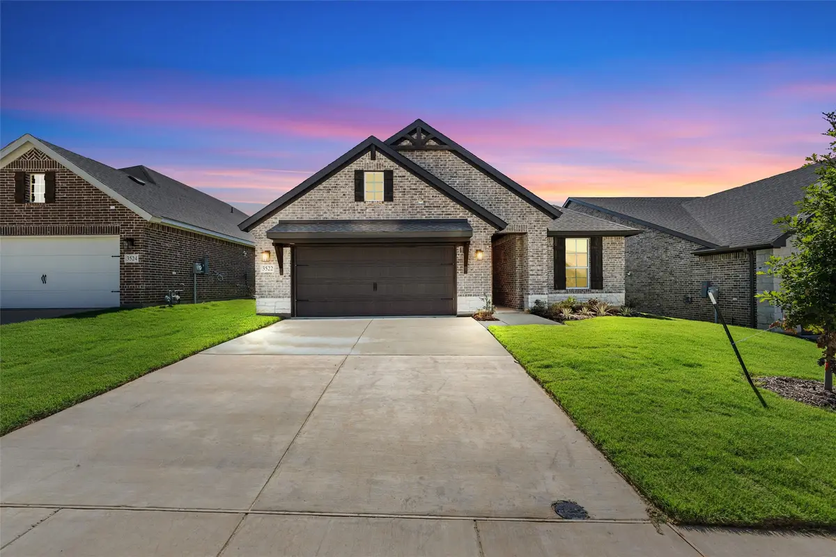 3522 Columbus Street, Gainesville, TX 76240 - Image #1