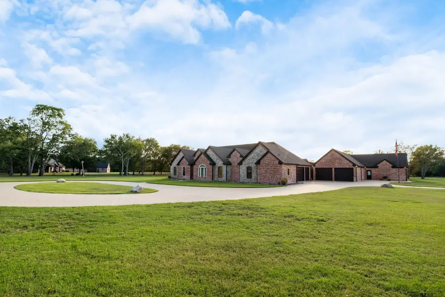 3179 County Road 3307, Greenville, TX 75402 - Image #2