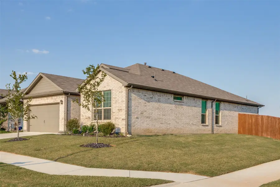 8900 Trumpeter Lane, Fort Worth, TX 76131 - Image #2