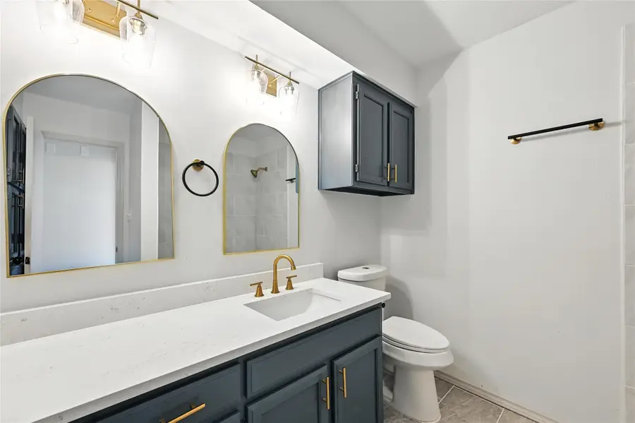 5620 Hearthwood Court, Arlington, TX 76016 - Image #2