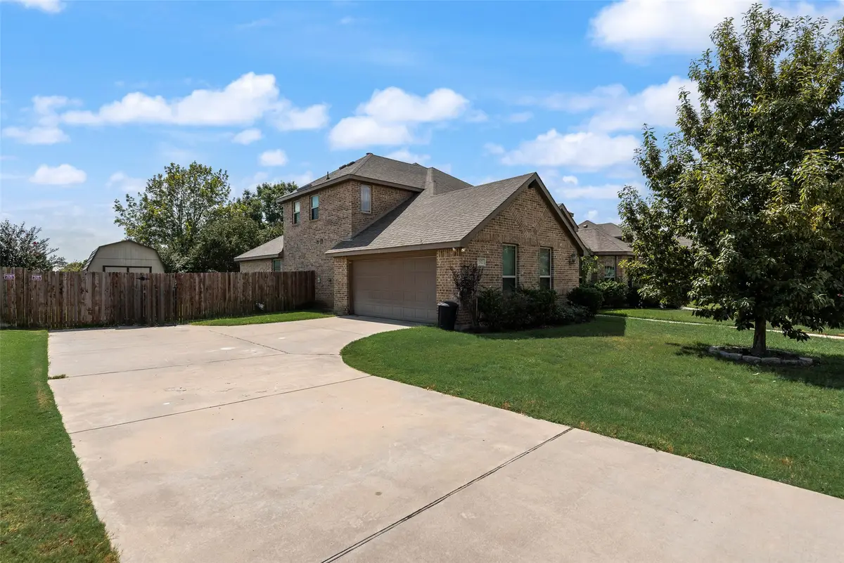 202 Debbie Way, Red Oak, TX 75154 - Image #1