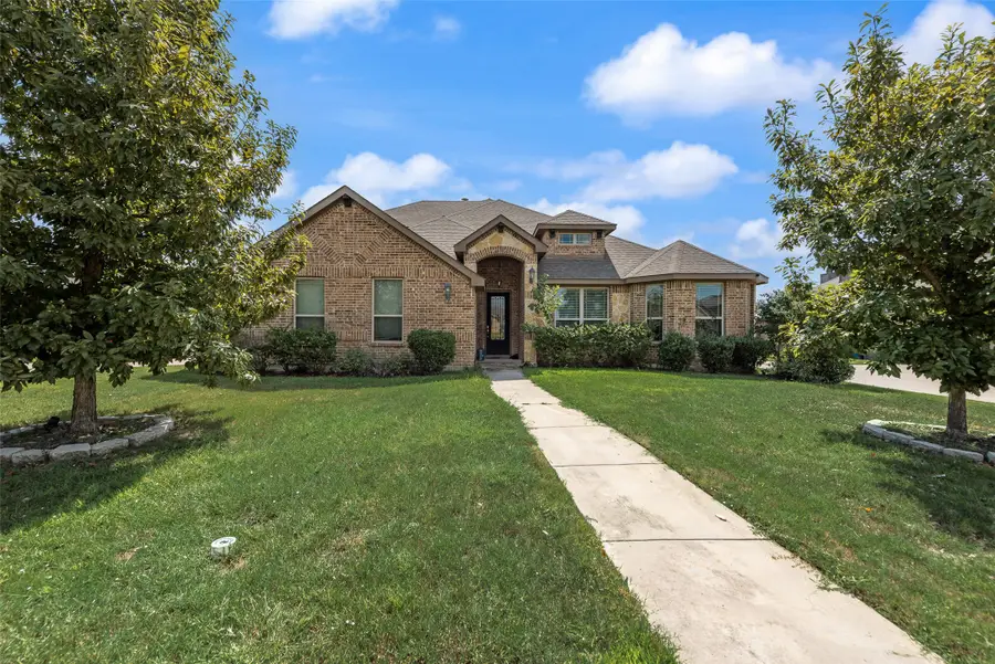 202 Debbie Way, Red Oak, TX 75154 - Image #3