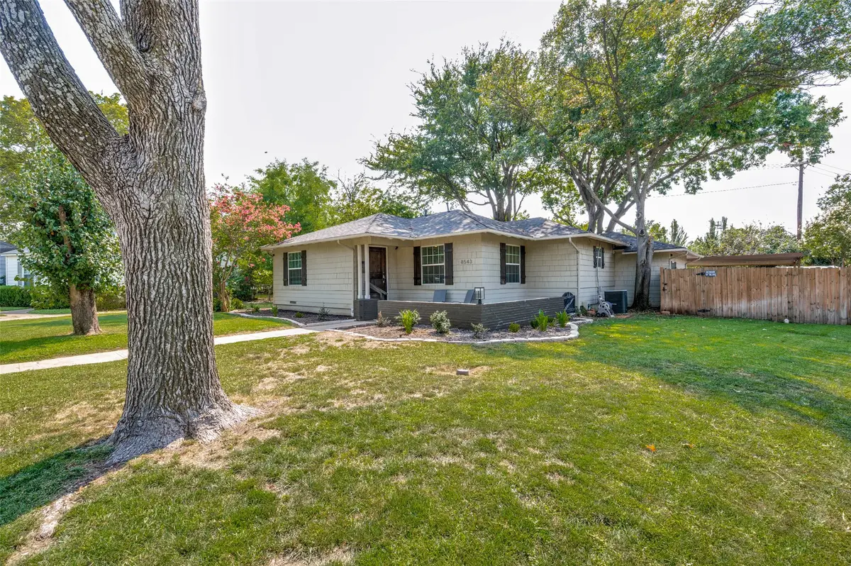 8543 Glencrest Lane, Dallas, TX 75209 - Image #1