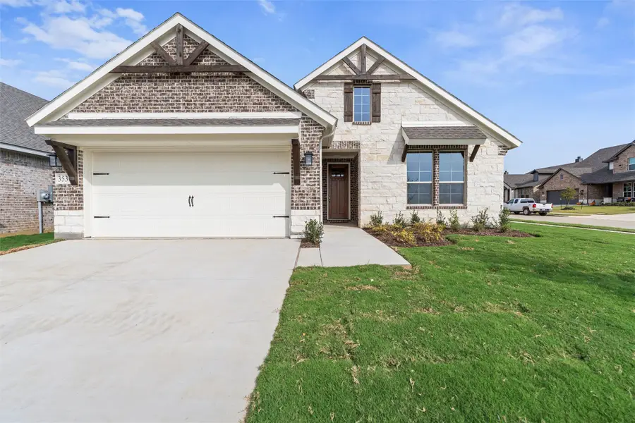 3531 Helena Street, Gainesville, TX 76240 - Image #2