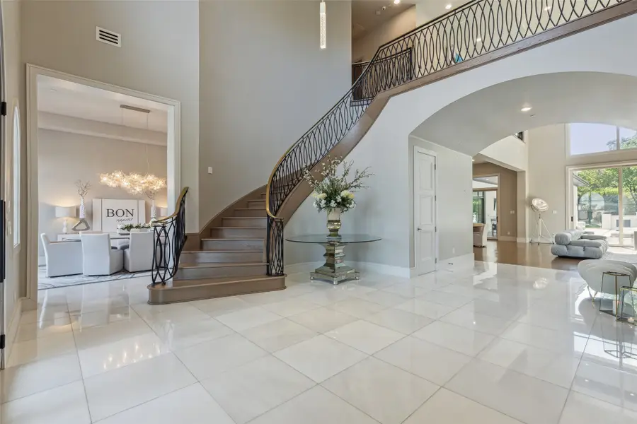 1521 Meandering Way Drive, Westlake, TX 76262 - #3