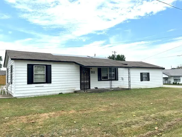 311 W Davis Street, Blue Ridge, TX 75424 - Image #1