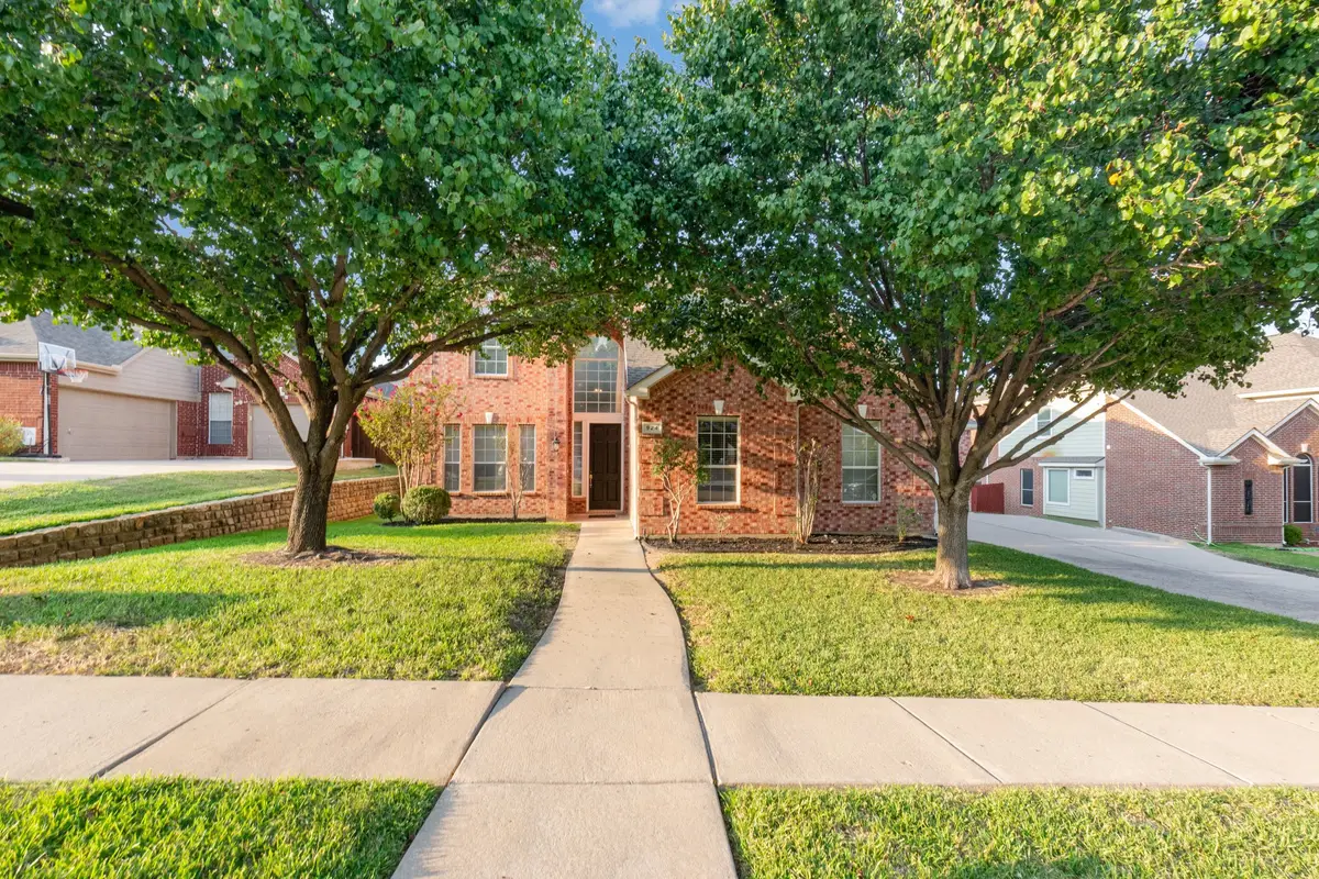924 Idlewild Court, Highland Village, TX 75077 - Image #1