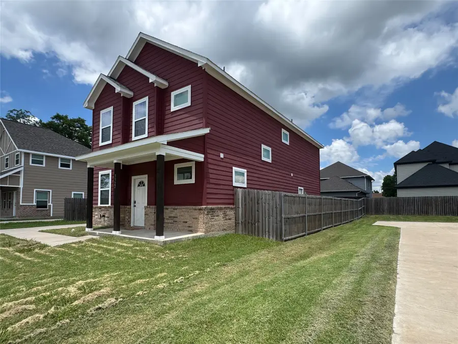 3322 Pickett Street, Greenville, TX 75401 - Image #3