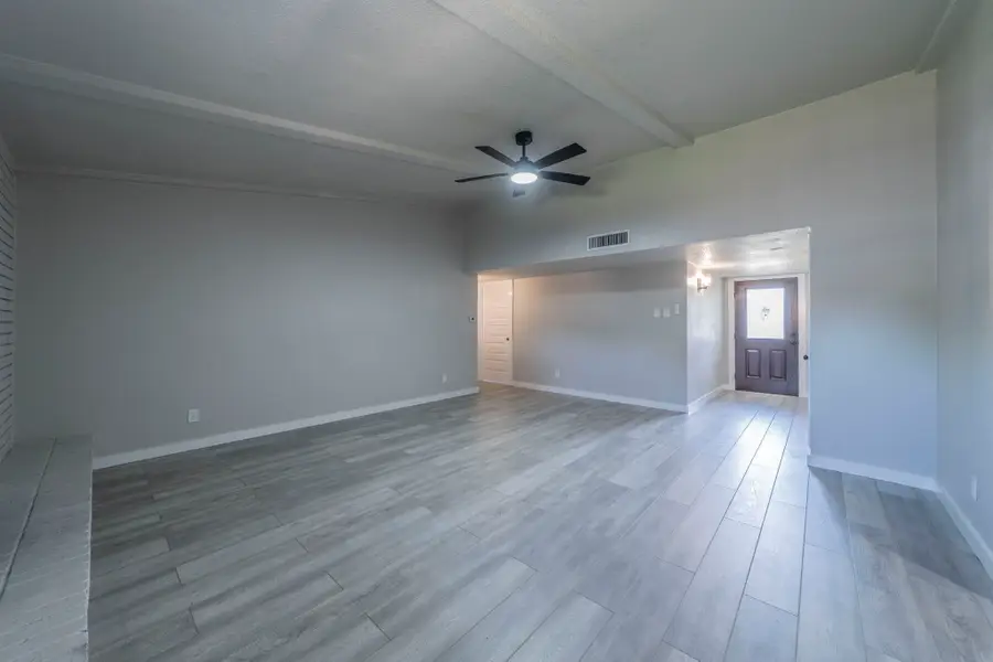 3305 Country Road, Grand Prairie, TX 75052 - Image #2