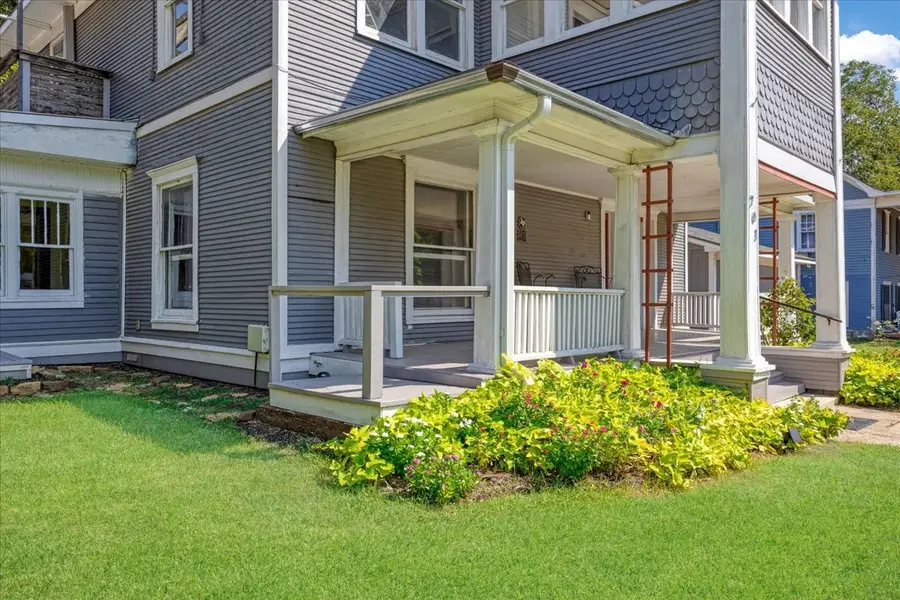 701 E Main Street, Whitesboro, TX 76273 - Image #2