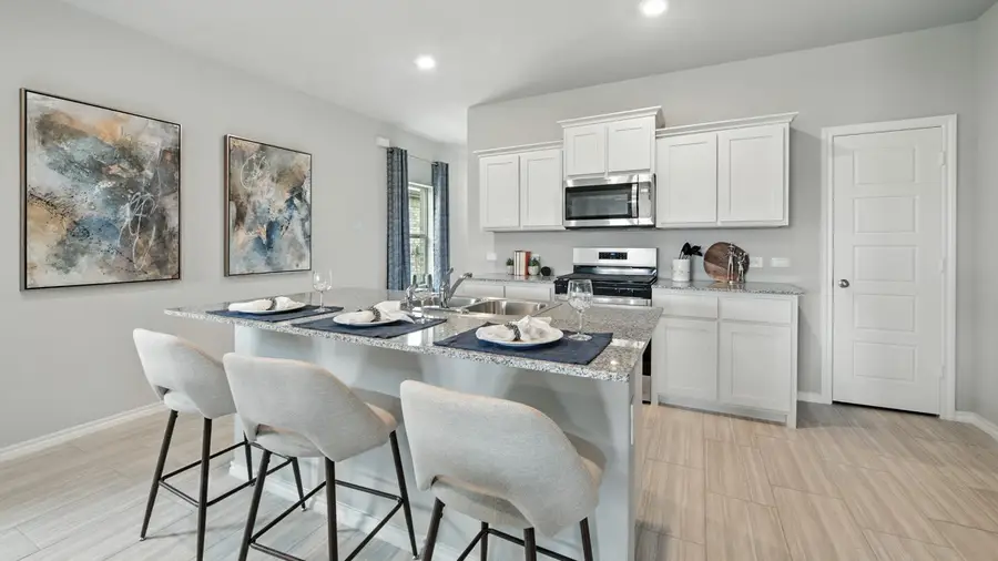 7620 Misty Creek Drive, Barton Creek, TX 76259 - Image #2