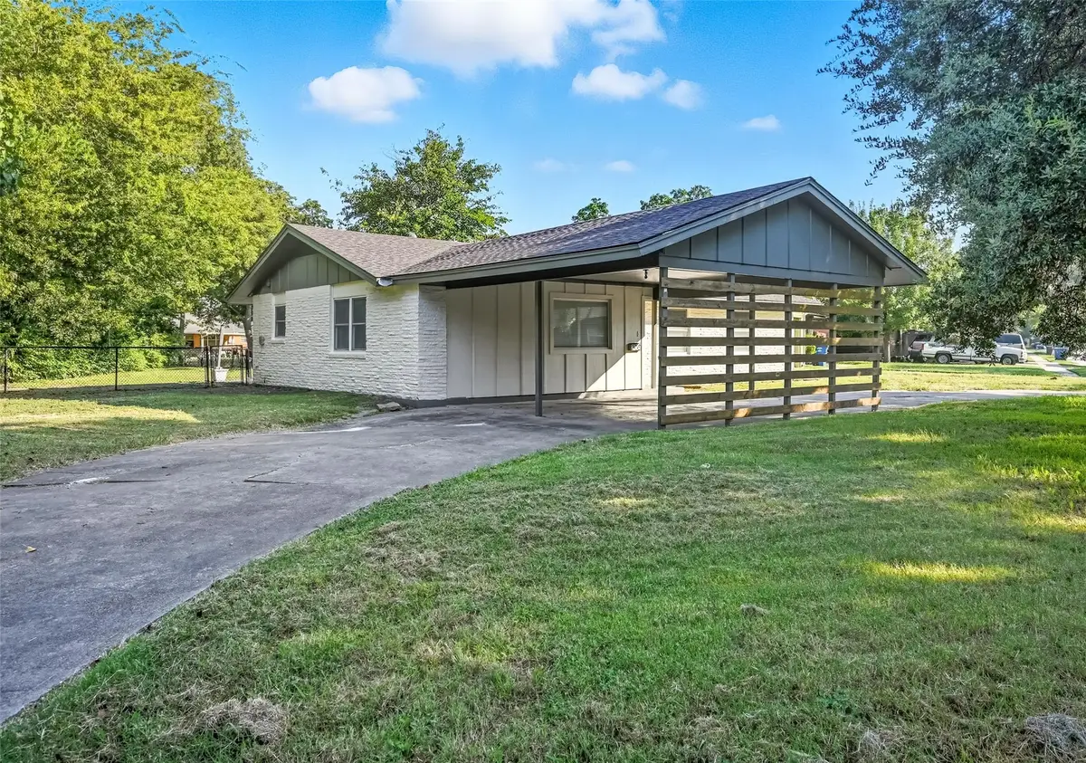 2251 Hartline Drive, Dallas, TX 75228 - Image #1