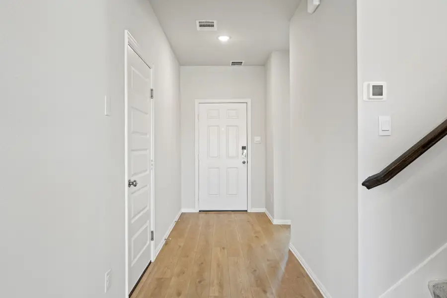 528 Stone Hollow Drive, Van Alstyne, TX 75495 - Image #2