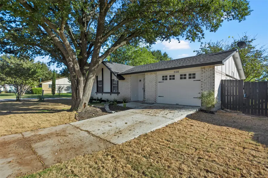 2124 Carlton Road, Carrollton, TX 75007 - Image #3