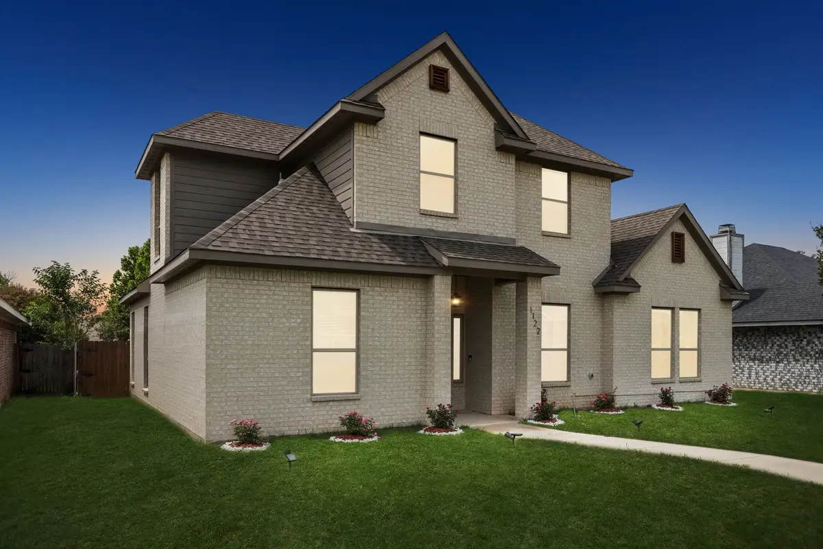 1122 Alicia Lane, Lancaster, TX 75134 - Image #1