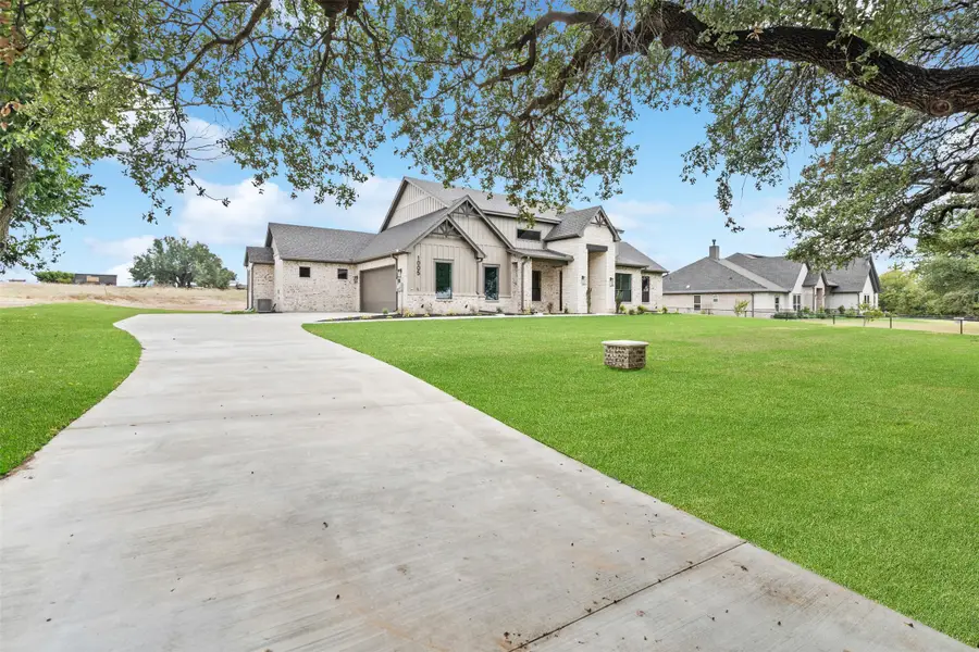 1005 Lilly Lane, Weatherford, TX 76088 - Image #2