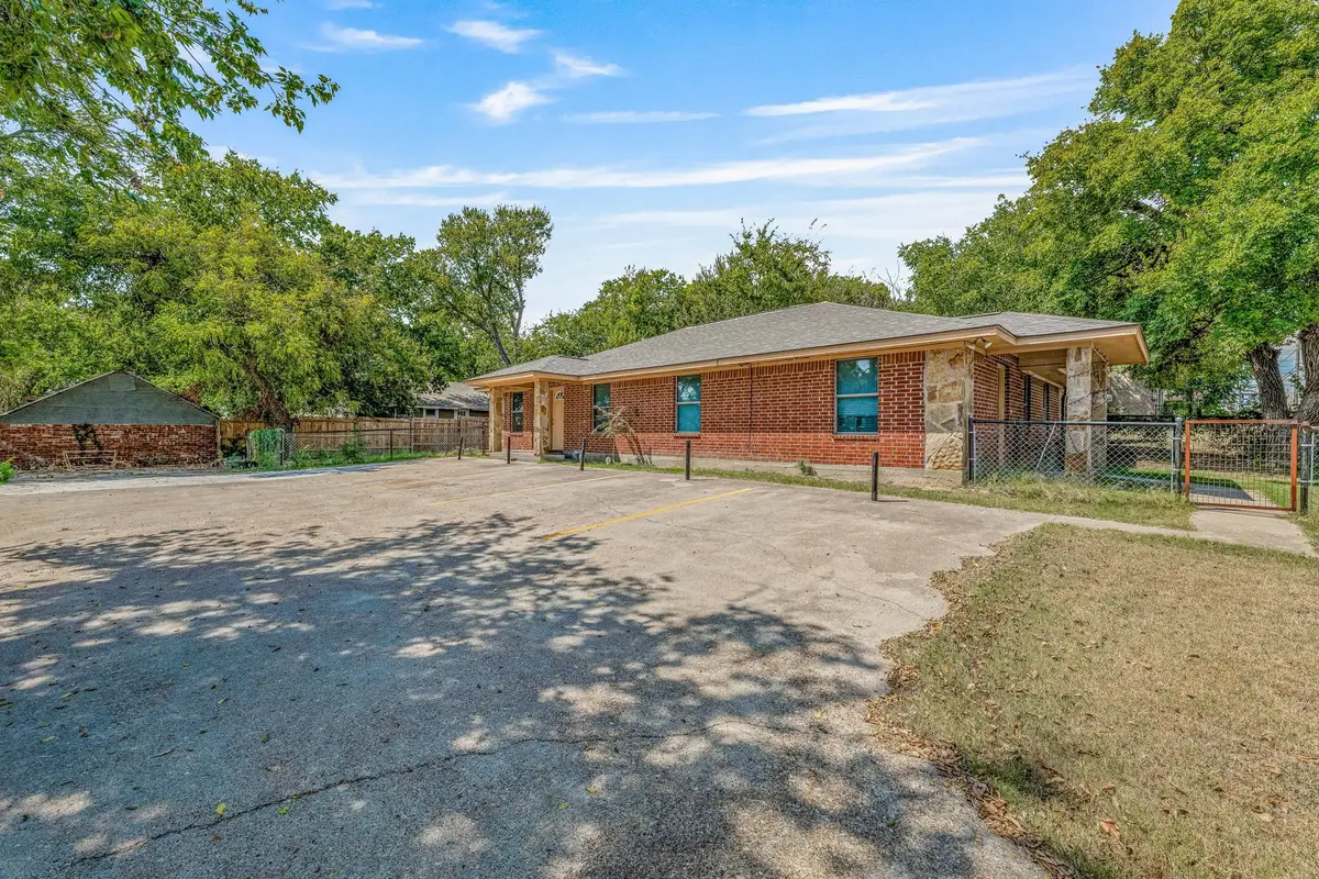 490 S Graham Street, Stephenville, TX 76401 - Image #1