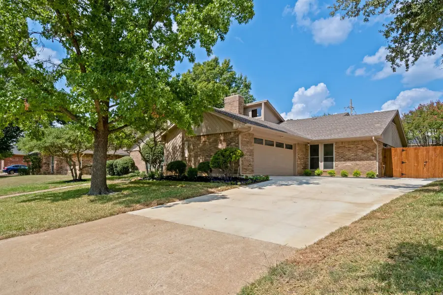 2011 Riverforest Drive, Arlington, TX 76017 - Image #3