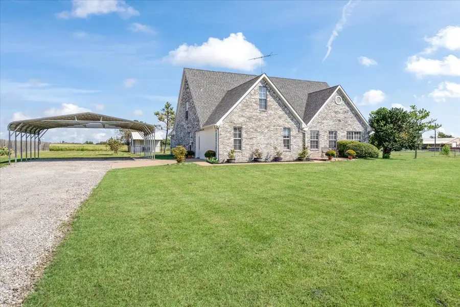 336 Old Highway 6, Howe, TX 75459 - Image #3