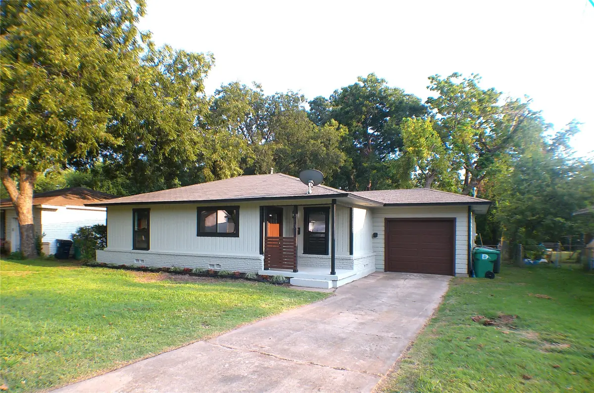 913 Cordell Street, Denton, TX 76201 - Image #1