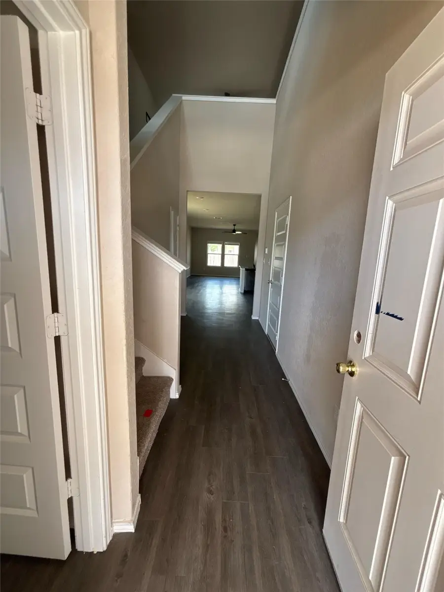 9419 Trap Rock Drive, San Antonio, TX 78211 - Image #3