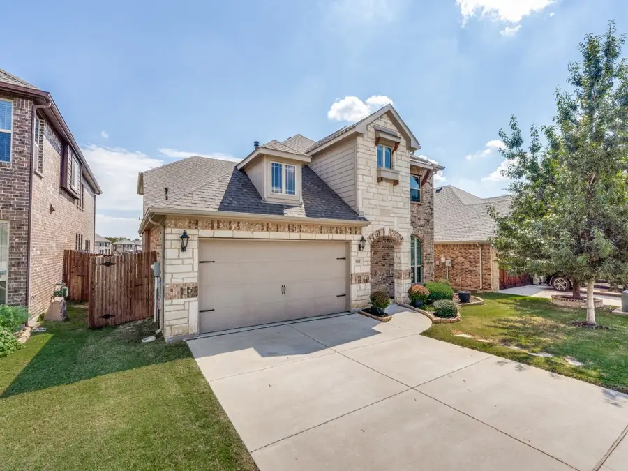 9101 Conroe Drive, Justin Roanoke, TX 76226 - Image #2