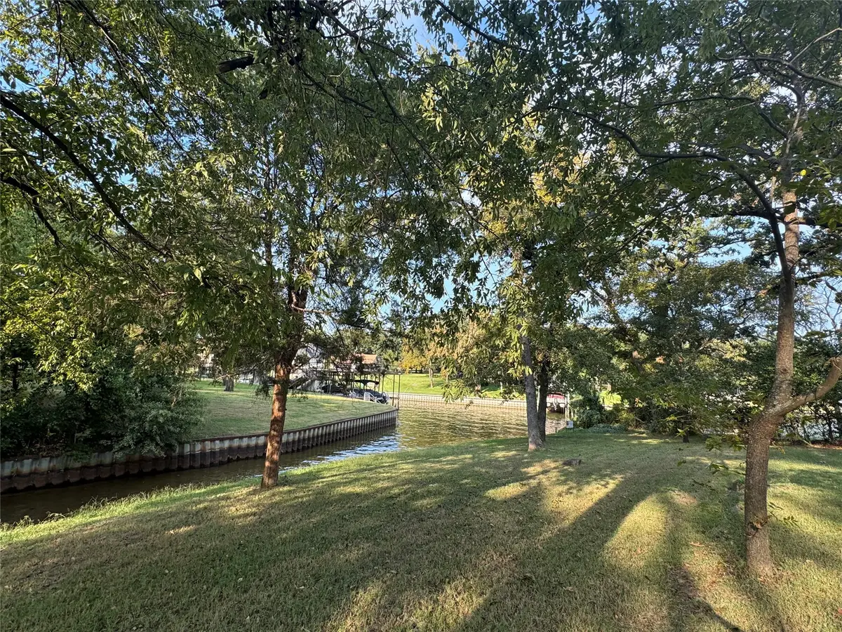 108 Point O View Street, Gun Barrel City, TX 75156 - Image #1