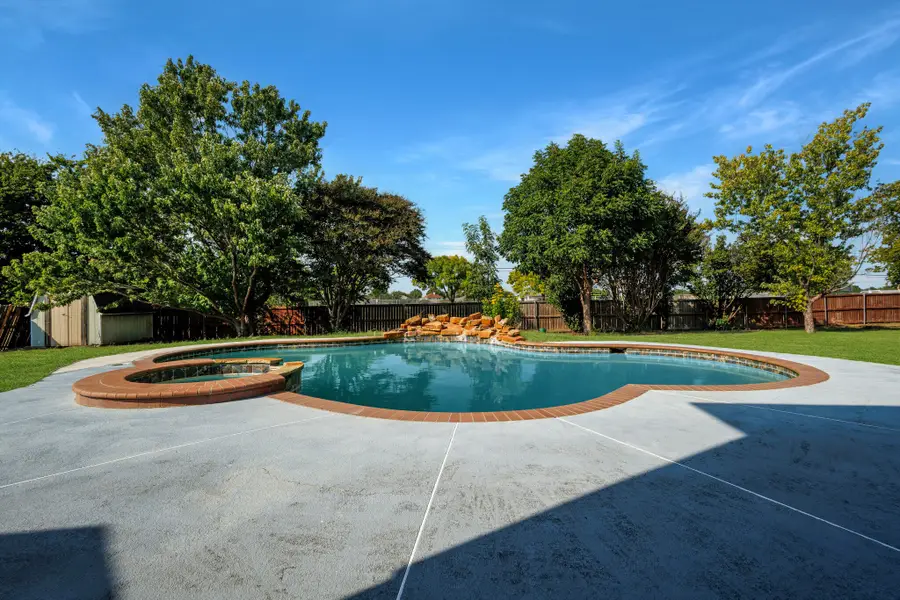 6005 Brandy Wood Trail, Arlington, TX 76018 - Image #3