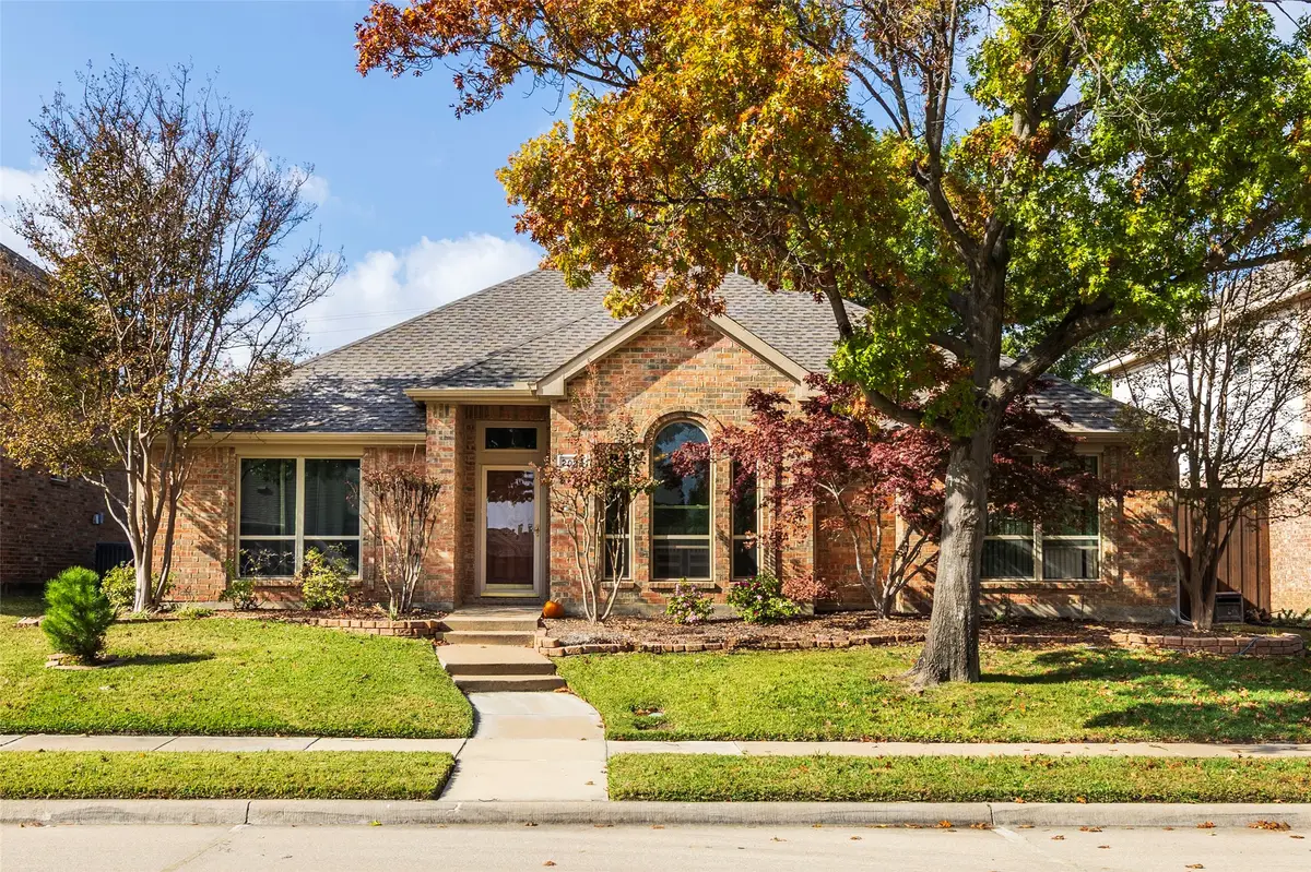 2075 Sunset Lane, Lewisville, TX 75067 - Image #1