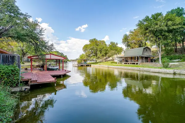 120 Siesta Court, Granbury, TX 76048