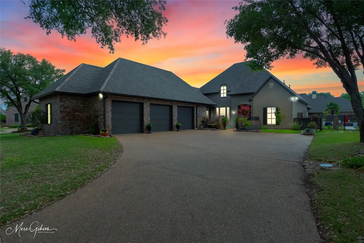 203 Evangeline Walk, Bossier City, LA 71111 - Image #1