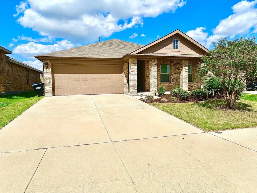 10450 Fort Clark Trail, Crowley, TX 76036 - Image #2