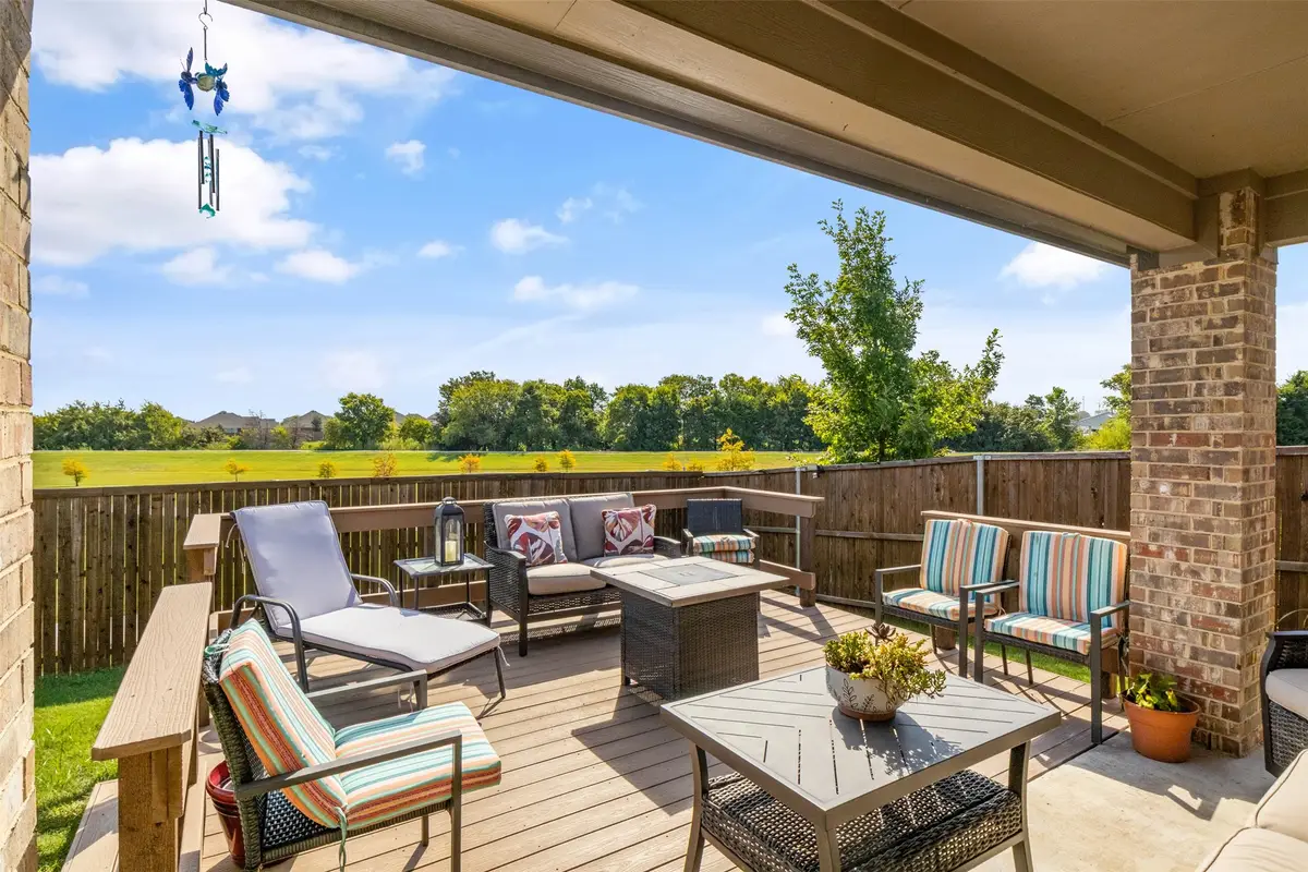 618 Congressional Avenue, Red Oak, TX 75154 - Image #1