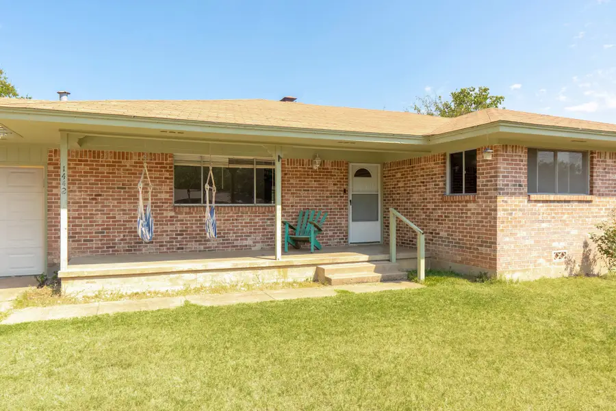 1442 W Water Street, Weatherford, TX 76086 - Image #2