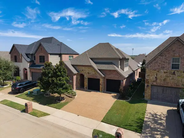 586 Deverson Drive, Rockwall, TX 75087