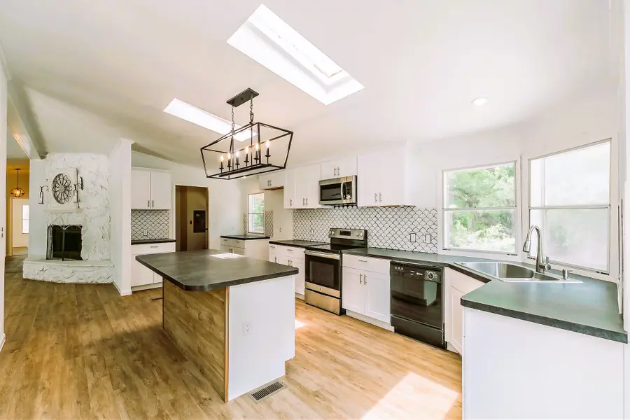 534 Pr 3204, Bridgeport, TX 76426 - Image #3