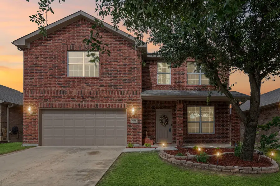 9016 Stone Mill Lane, Fort Worth, TX 76179 - Image #2