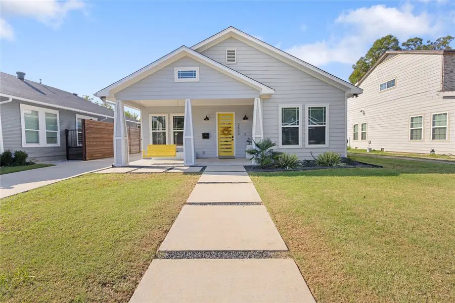 2534 Gladstone Drive, Dallas, TX 75211 - Image #2