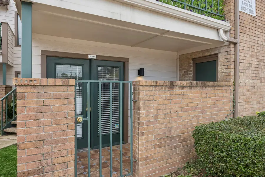 2301 Basil Drive #F109, Arlington, TX 76006 - Image #3