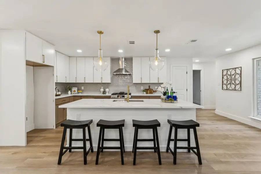 6005 Berry Trail Court, Dallas, TX 75248 - Image #3